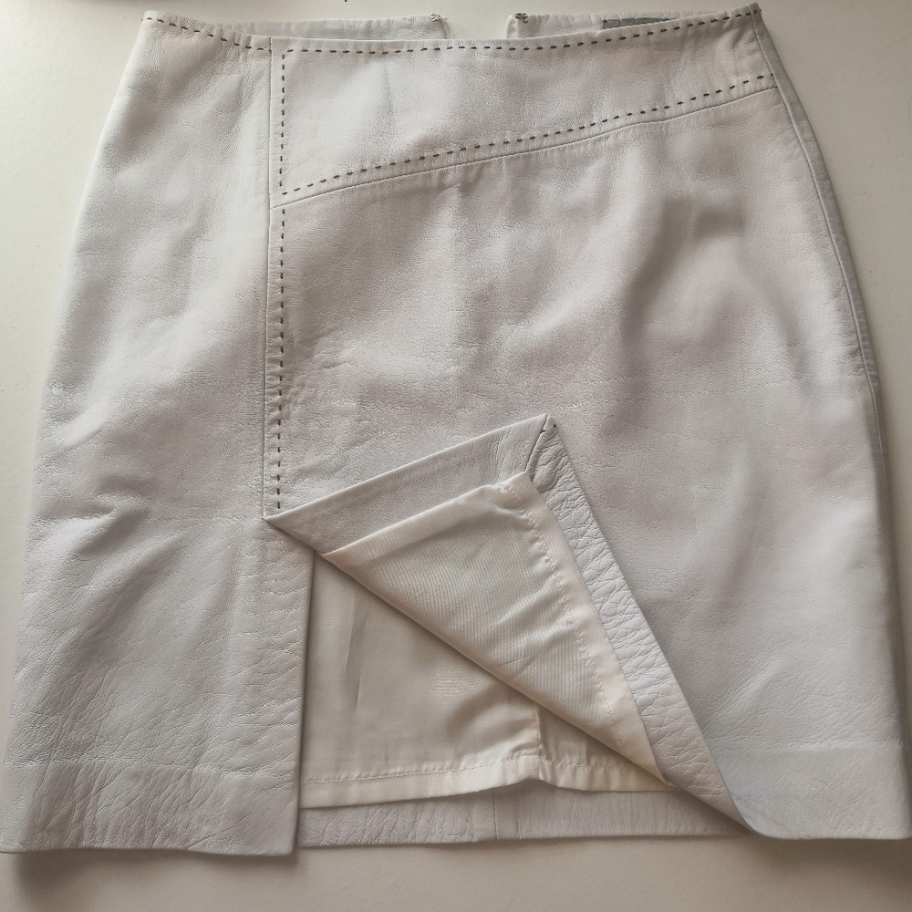 White Maria Miguel Leather Miniskirt